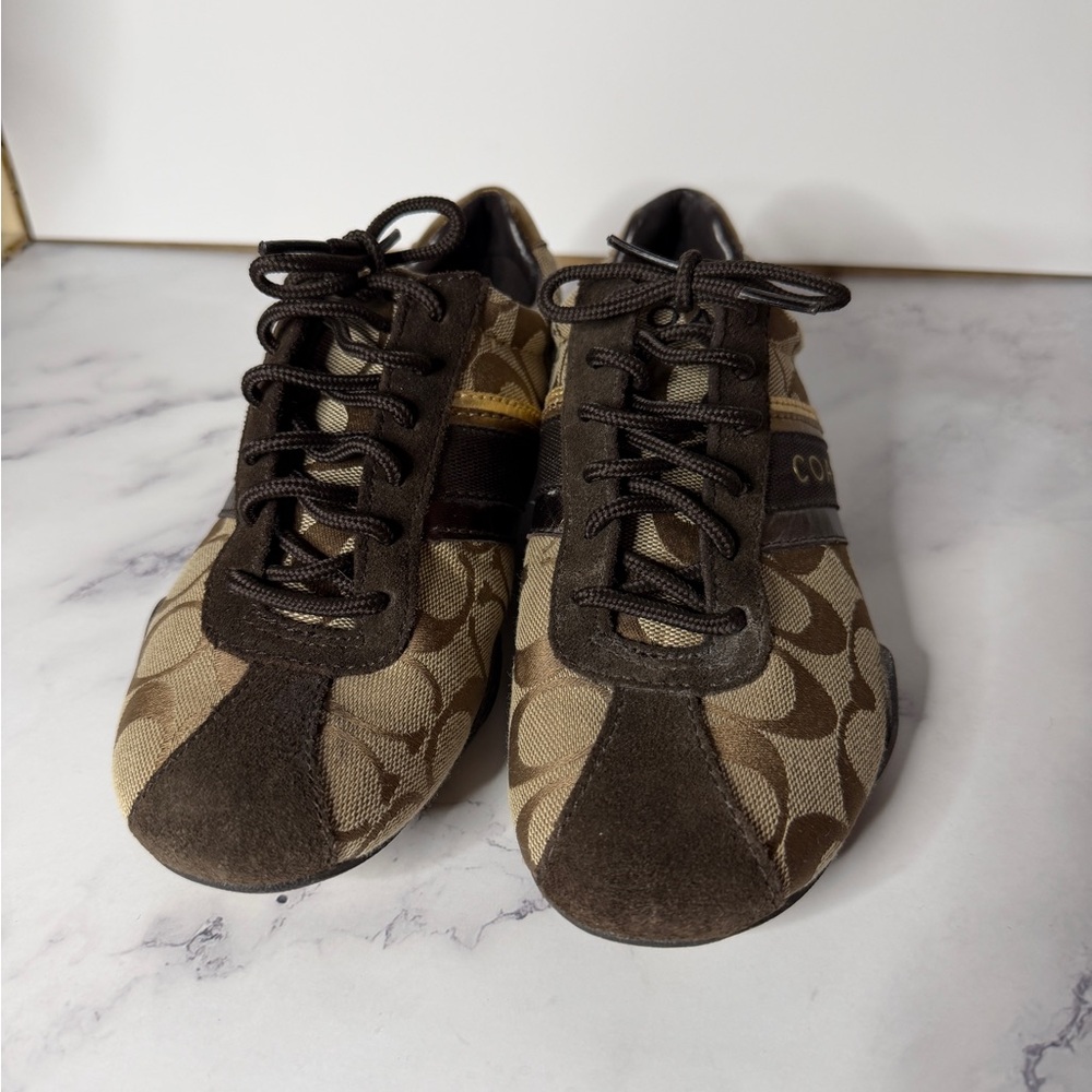Coach Jayme Signature C Brown Metallic Gold Sneakers | Size 6